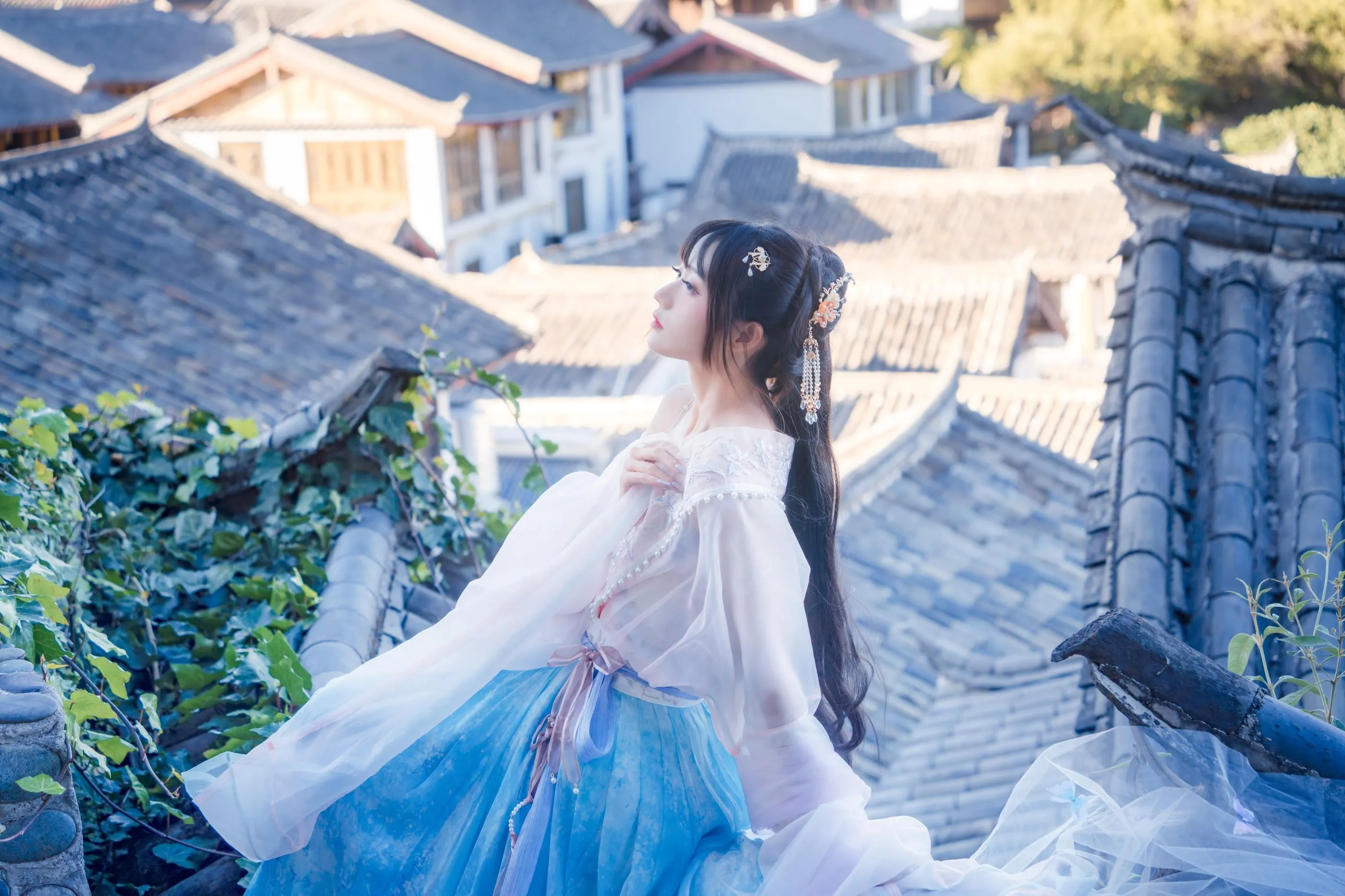 [艺图语] 2022.05.14 丽江屋顶 兔子Zzz不吃胡萝卜 [23P]插图9